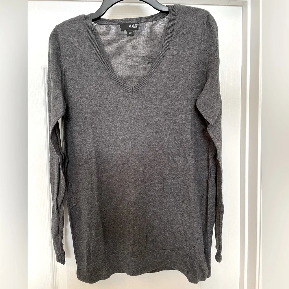 ANA a.n.a. long sleeve lightweight sweater size Large- heather grey 🎉Host Pick🎉 - Picture 1 of 4